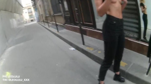 Amateur Flashes In Public And In Changing Room In Paris! - Leolulu